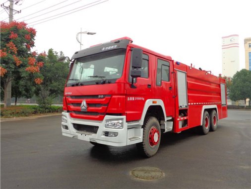 豪沃16吨水罐消防车(国四)